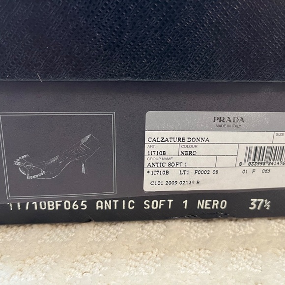 Prada black leather pump with kitten heel and bow detail - Picture 2 of 6